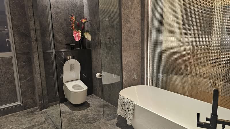 W Residences Marina View - Singapore, 22 Marina View, 5 Bedrooms, 2,809 sqft, Condominium For Sale, by Ann Yu 尤秀缘, 500244269 - Bathroom - PropertyGuru.com.sg