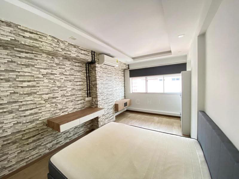 448 Hougang Avenue 10, 448 Hougang Avenue 10, Room Rental, 120 sqft, HDB Flat For Rent, by Johnny Chia, 500244275 - Bedroom - PropertyGuru.com.sg