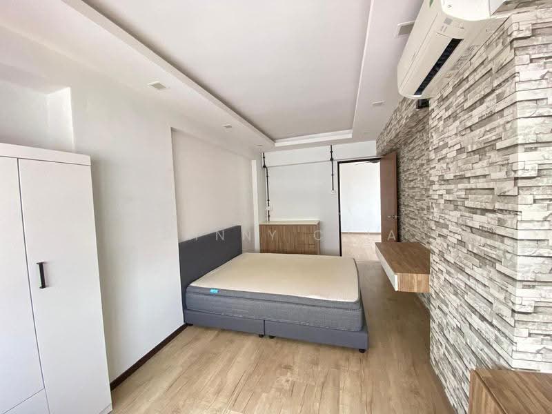 448 Hougang Avenue 10, 448 Hougang Avenue 10, Room Rental, 120 sqft, HDB Flat For Rent, by Johnny Chia, 500244275 - Bedroom - PropertyGuru.com.sg