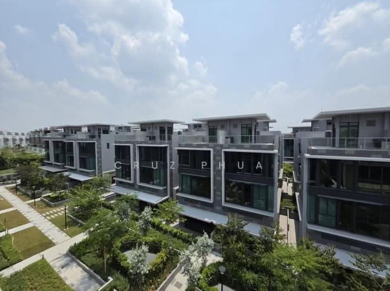 Brand New Completed. Launching Soon in September! Superb Layout!, , 5 Bedrooms, 4,048 sqft, Semi-Detached House For Sale, by Cruz Phua, 500244287 - Exterior - PropertyGuru.com.sg