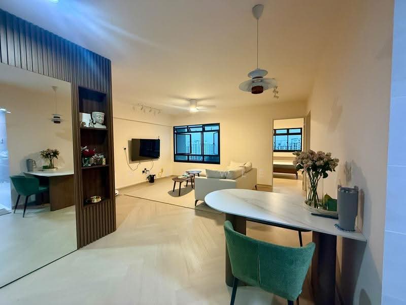 980A Buangkok Crescent, 980A Buangkok Crescent, Hougang / Punggol / Sengkang, Room Rental, 75 sqft, HDB Flat For Rent, by Shem Wee, 500244293 - Living Room - PropertyGuru.com.sg