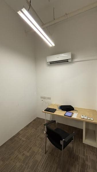 Solstice Business Centre, 23 New Industrial Road, Hougang / Punggol / Sengkang, 1,410 sqft, Light Industrial (B1) For Sale, by Vincent Khoo, 500244304 - Interior - CommercialGuru.com.sg