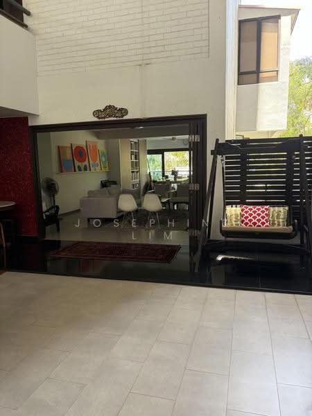 Bedok Court, 295 Bedok South Avenue 3, Bedok / Upper East Coast, 3 Bedrooms, 2,410 sqft, Condominium For Sale, by Josephine Lim, 500244316 - Living Room - PropertyGuru.com.sg