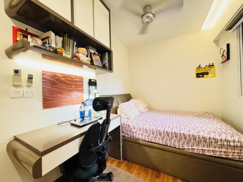 Forestville, 48 Woodlands Drive 16, 4 Bedrooms, 1,195 sqft, Condominium For Sale, by Max Lee, 500244319 - Bedroom - PropertyGuru.com.sg