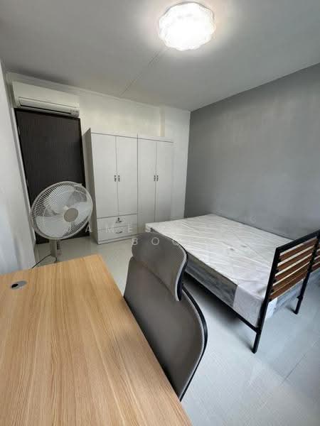 234 Tampines Street 21, 234 Tampines Street 21, 1 Bedroom, , HDB Flat For Rent, by James Jose Boo, 500244330 - PropertyGuru.com.sg