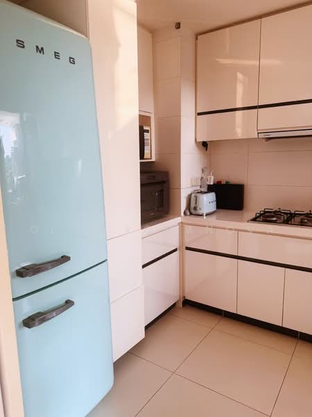 The Interlace, 180 Depot Road, 2 Bedrooms, 1,345 sqft, Condominium For Rent, by Olga Romanova, 500244341 - Kitchen - PropertyGuru.com.sg