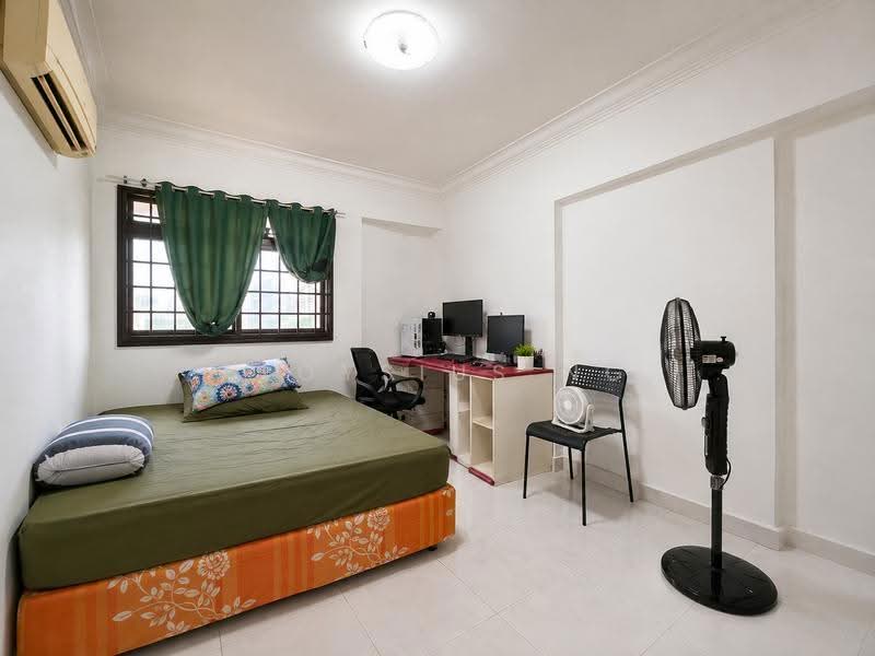 323A Sengkang East Way, 323A Sengkang East Way, Hougang / Punggol / Sengkang, 3 Bedrooms, 1,184 sqft, HDB Flat For Sale, by Aloysius Ng, 500244354 - Bedroom - PropertyGuru.com.sg