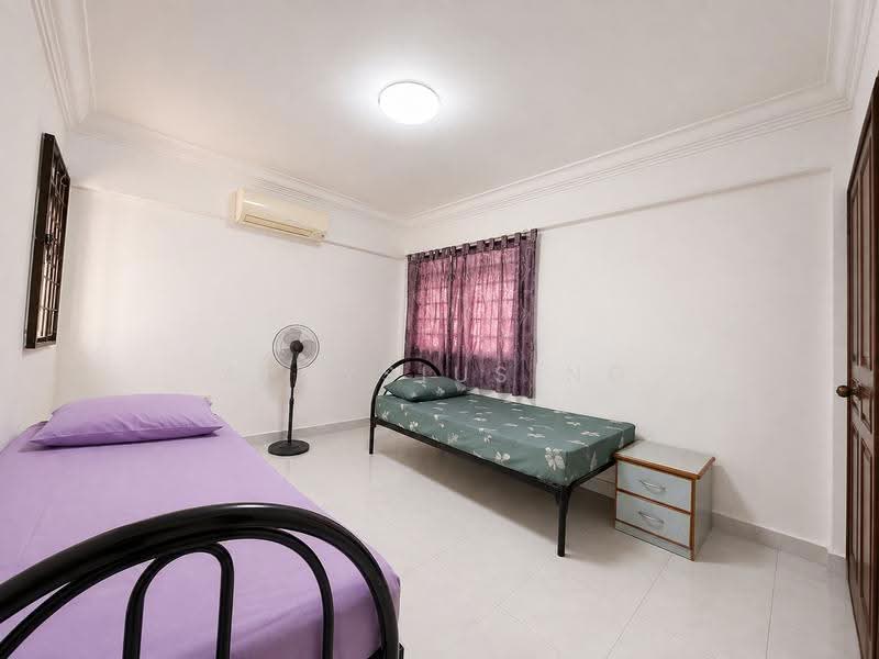 323A Sengkang East Way, 323A Sengkang East Way, Hougang / Punggol / Sengkang, 3 Bedrooms, 1,184 sqft, HDB Flat For Sale, by Aloysius Ng, 500244354 - Bedroom - PropertyGuru.com.sg