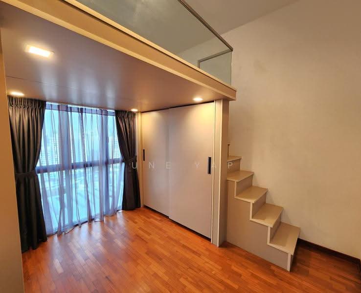 J Gateway, 6 Gateway Drive, 2 Bedrooms, 678 sqft, Condominium For Rent, by June Yap, 500244369 - Master Bedroom - PropertyGuru.com.sg