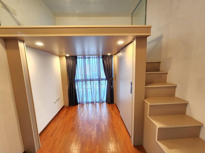 J Gateway, 6 Gateway Drive, 2 Bedrooms, 678 sqft, Condominium For Rent, by June Yap, 500244369 - Master Bedroom - PropertyGuru.com.sg