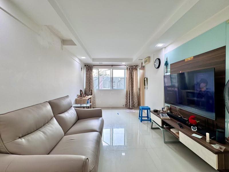 67 Marine Drive, 67 Marine Drive, 2 Bedrooms, 818 sqft, HDB Flat For Rent, by Terence Tee (郑志翔), 500244370 - Living Room - PropertyGuru.com.sg