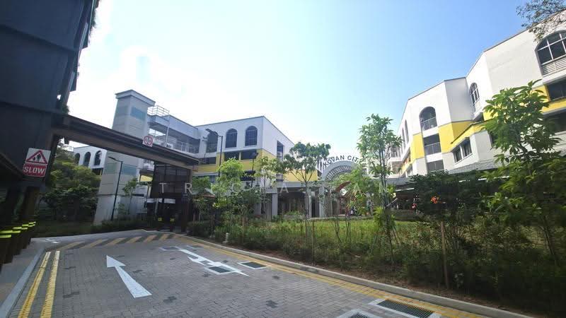 211 Hougang Street 21, , 1,668 sqft, Shop / Shophouse For Sale, by Tricia Tan, 500244372 - Exterior - CommercialGuru.com.sg