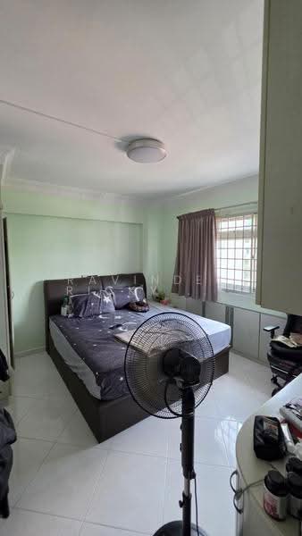818 Jurong West Street 81, 818 Jurong West Street 81, 4 Bedrooms, 1,357 sqft, HDB Flat For Sale, by Ravinder Ricky Singh, 500244374 - Bedroom - PropertyGuru.com.sg