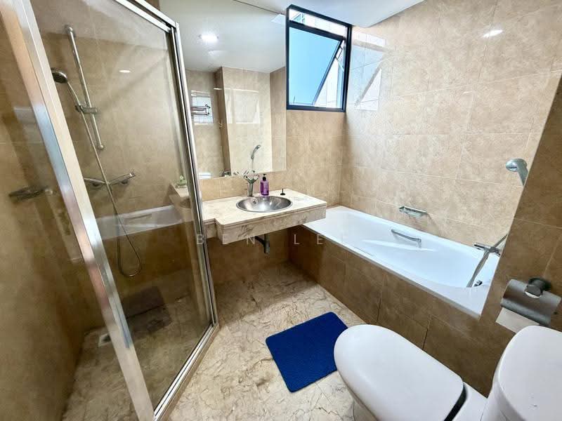Blue Horizon, 23 West Coast Crescent, Buona Vista / West Coast / Clementi New Town, 3 Bedrooms, 1,163 sqft, Condominium For Sale, by Ben Lee, 500244375 - Bathroom - PropertyGuru.com.sg