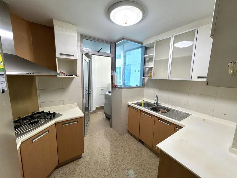 Blue Horizon, 23 West Coast Crescent, Buona Vista / West Coast / Clementi New Town, 3 Bedrooms, 1,163 sqft, Condominium For Sale, by Ben Lee, 500244375 - Kitchen - PropertyGuru.com.sg