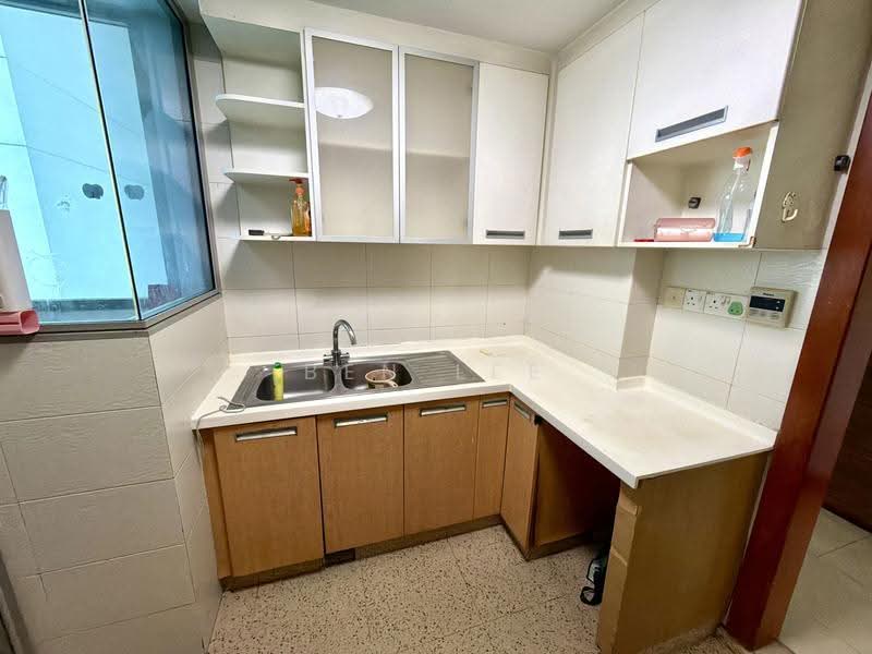 Blue Horizon, 23 West Coast Crescent, Buona Vista / West Coast / Clementi New Town, 3 Bedrooms, 1,163 sqft, Condominium For Sale, by Ben Lee, 500244375 - Kitchen - PropertyGuru.com.sg