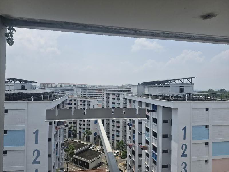128 Yishun Street 11, 128 Yishun Street 11, 2 Bedrooms, 797 sqft, HDB Flat For Rent, by Teo Sock Peng, 500244386 - Exterior - PropertyGuru.com.sg