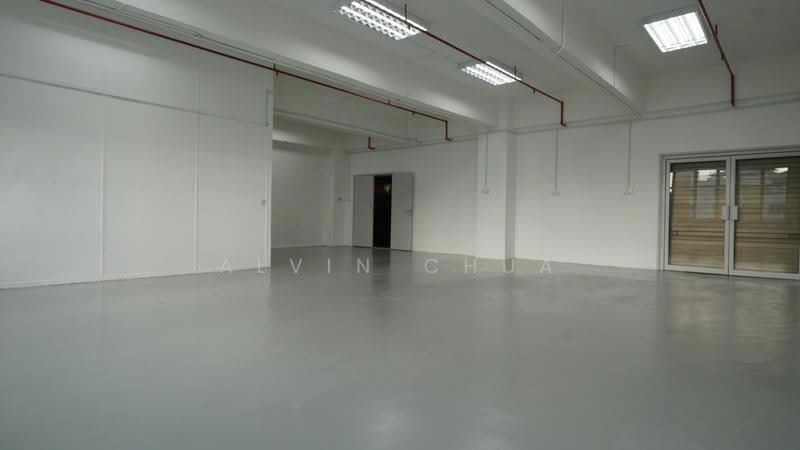 Gold Pine Industrial Building, 126 Joo Seng Road, Macpherson / Potong Pasir, 1,248 sqft, Light Industrial (B1) For Sale, by Alvin Chua, 500244398 - Interior - CommercialGuru.com.sg