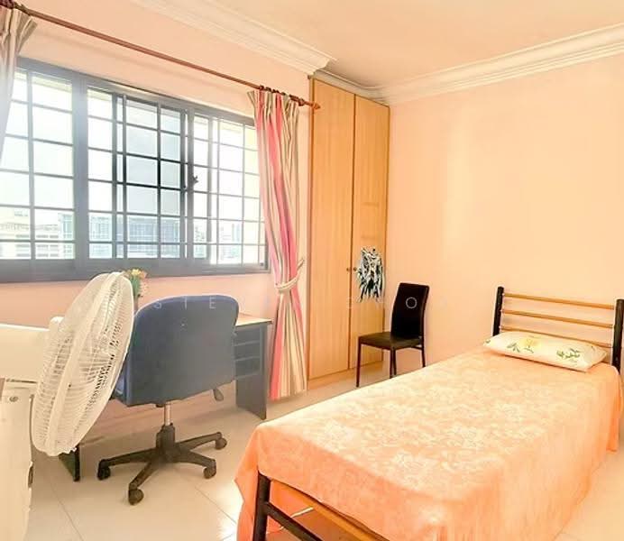 109 Hougang Avenue 1, 109 Hougang Avenue 1, Room Rental, 120 sqft, HDB Flat For Rent, by Steven Choo, 500244400 - PropertyGuru.com.sg