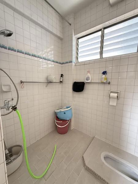 6 Teck Whye Avenue, 6 Teck Whye Avenue, Room Rental, 100 sqft, HDB Flat For Rent, by Weiting Bek, 500244406 - Bathroom - PropertyGuru.com.sg