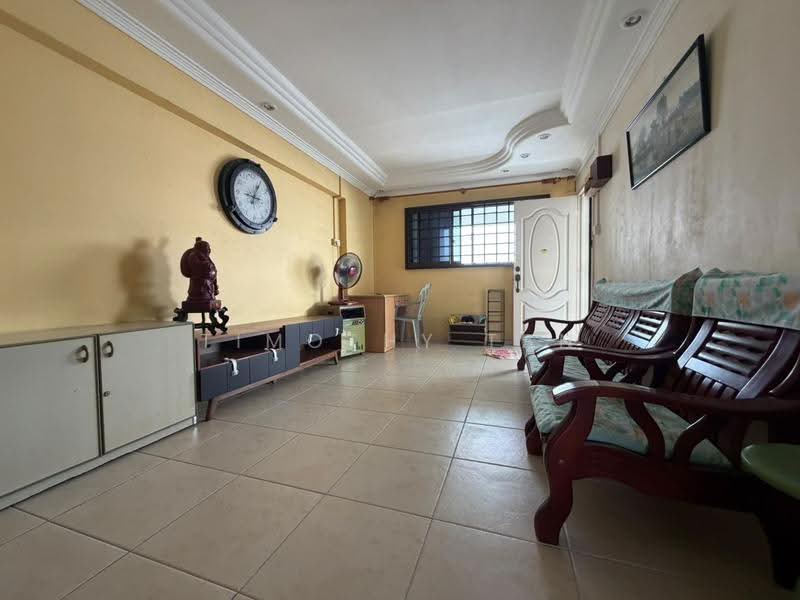 128 Yishun Street 11, 128 Yishun Street 11, 2 Bedrooms, 797 sqft, HDB Flat For Rent, by Timothy Tan, 500244415 - Living Room - PropertyGuru.com.sg