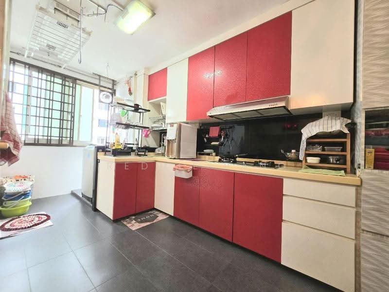 824 Jurong West Street 81, 824 Jurong West Street 81, 4 Bedrooms, 1,302 sqft, HDB Flat For Sale, by Freddie Pang, 500244430 - PropertyGuru.com.sg