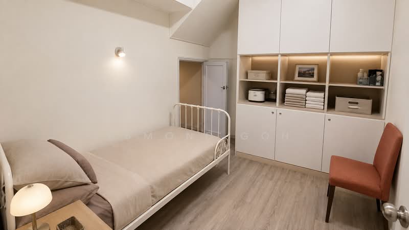 Inter-Terrace in D15, In the heart of Joo Chiat, 5 Bedrooms, 2,800 sqft, Terraced House For Sale, by Esmond Goh, 500244432 - Bedroom - PropertyGuru.com.sg
