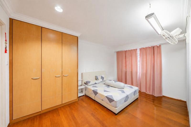Sunflower Court, 30 Lorong 6 Geylang, 3 Bedrooms, 1,184 sqft, Condominium For Sale, by Kelly Tan, 500244433 - Bedroom - PropertyGuru.com.sg