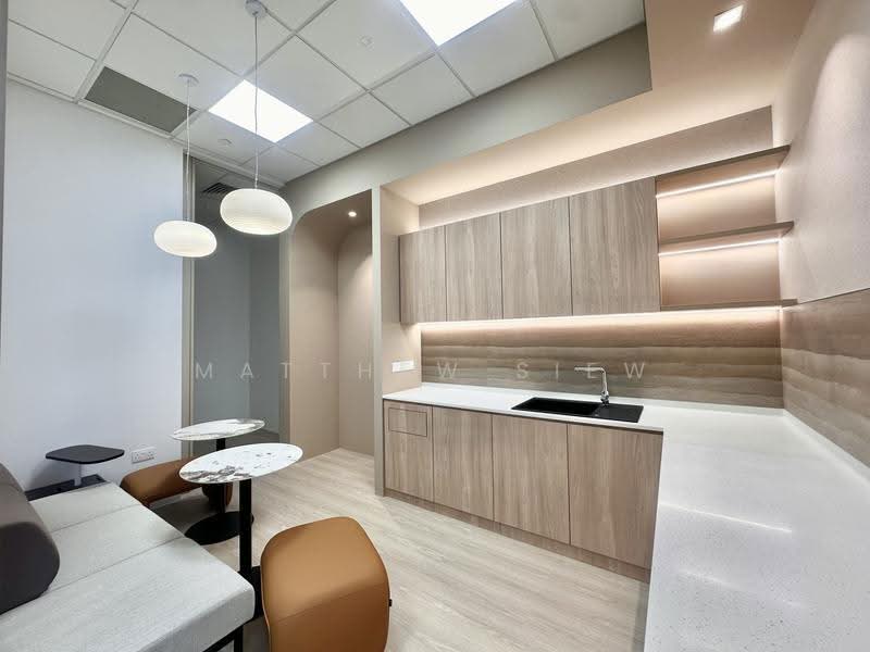 Keppel South Central, 10 Hoe Chiang Road, 1,328 sqft, Office For Rent, by Matthew Siew, 500244468 - Kitchen - CommercialGuru.com.sg