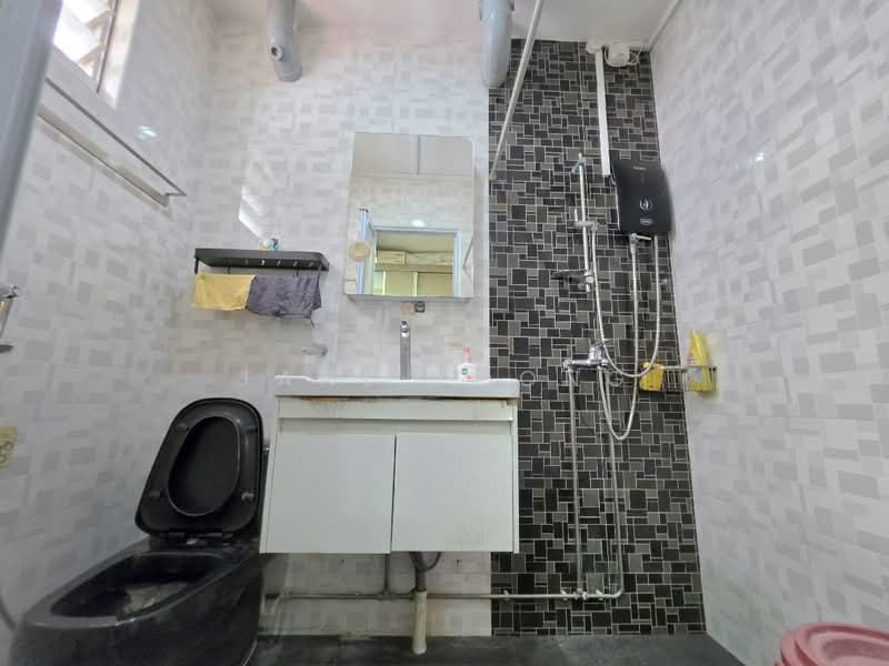 824 Jurong West Street 81, 824 824, Boon Lay / Jurong / Tuas, 4 Bedrooms, 1,302 sqft, HDB Flat For Sale, by Jane Yoong, 500244471 - PropertyGuru.com.sg