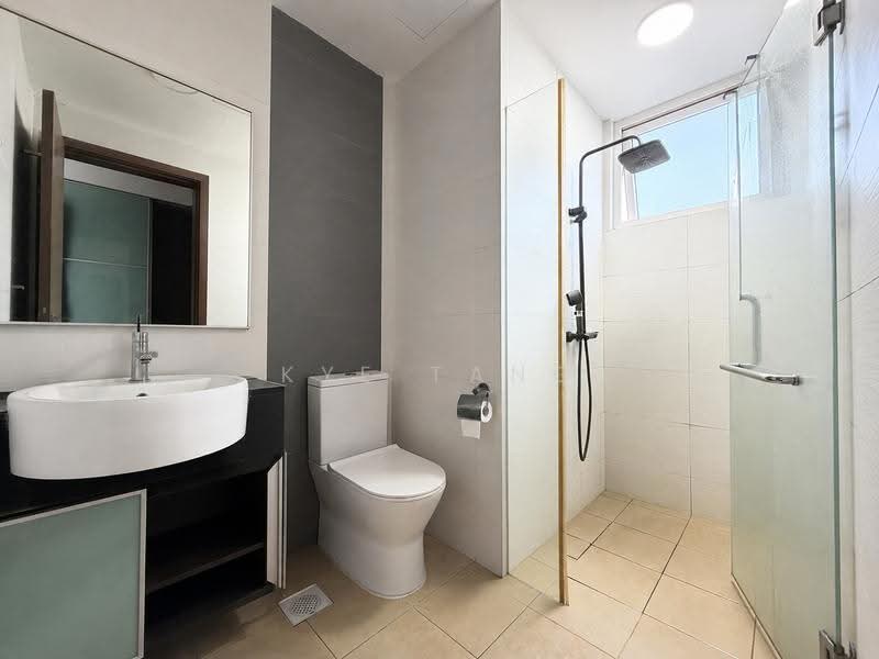 Huge Semi-D 6 Ensuite Room with Lift and Granny Room, Wak Hassan Drive, Sembawang / Yishun, 8 Bedrooms, 4,790 sqft, Semi-Detached House For Sale, by Kye Tang, 500244473 - Bathroom - PropertyGuru.com.sg