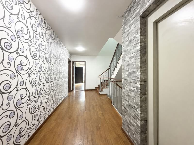 Huge Semi-D 6 Ensuite Room with Lift and Granny Room, Wak Hassan Drive, Sembawang / Yishun, 8 Bedrooms, 4,790 sqft, Semi-Detached House For Sale, by Kye Tang, 500244473 - Level 3 Common Area - PropertyGuru.com.sg