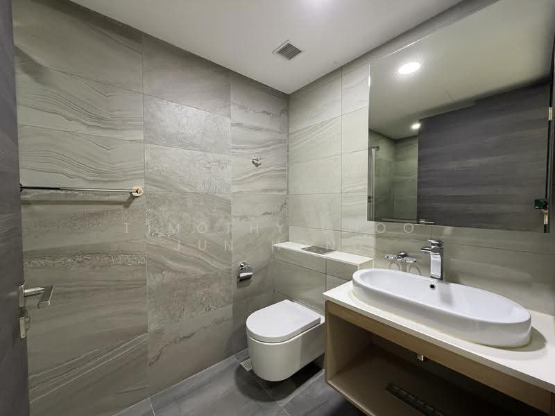 The Poiz Residences, 12 Meyappa Chettiar Road, 1 Bedroom, 420 sqft, Condominium For Sale, by Timothy Choo Jun Hong, 500244474 - Bathroom - PropertyGuru.com.sg