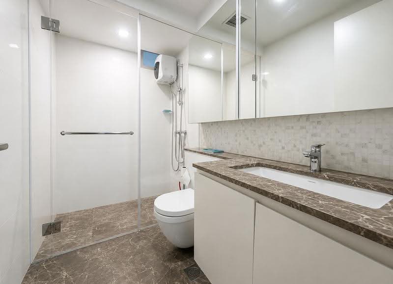 The Minton, 10B Hougang Street 11, 4 Bedrooms, 1,755 sqft, Condominium For Sale, by Kate Gow, 500244480 - Bathroom - PropertyGuru.com.sg