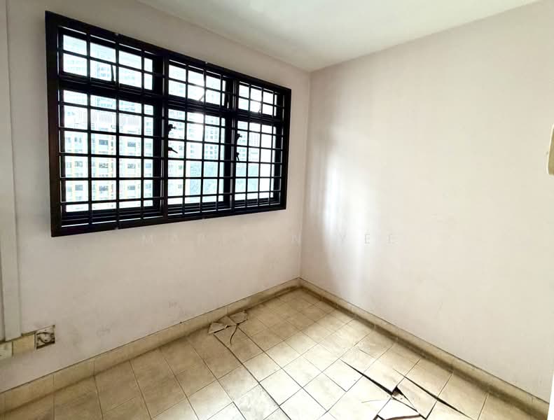 126 Lorong 1 Toa Payoh, 126 Lorong 1 Toa Payoh, 2 Bedrooms, 721 sqft, HDB Flat For Sale, by Marilyn Yee, 500244482 - Utility - PropertyGuru.com.sg