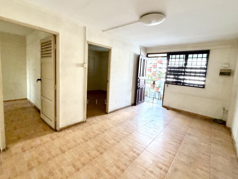 126 Lorong 1 Toa Payoh, 126 Lorong 1 Toa Payoh, 2 Bedrooms, 721 sqft, HDB Flat For Sale, by Marilyn Yee, 500244482 - Living Room - PropertyGuru.com.sg