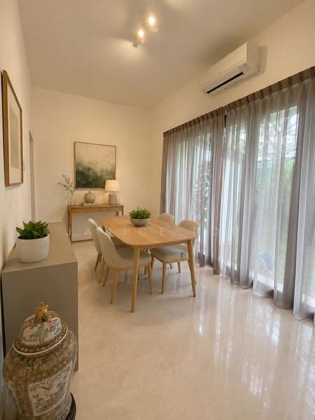 Pasir Ris Beach Park, Pasir Ris, 4 Bedrooms, 3,800 sqft, Semi-Detached House For Sale, by Janice Poh, 500244484 - Dining Room - PropertyGuru.com.sg