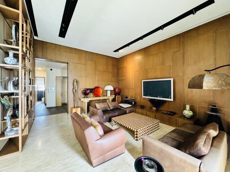 Newton Suites, 60 Newton Road, 3 Bedrooms, 4,865 sqft, Apartment For Sale, by Ang Pei Xiong, 500244498 - Living Room - PropertyGuru.com.sg