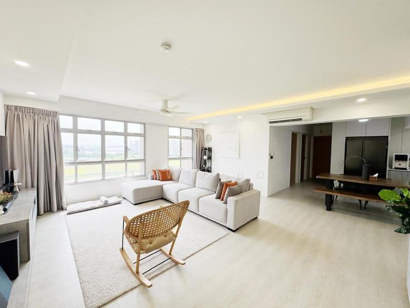 228A Punggol Field, 228A Punggol Field, Hougang / Punggol / Sengkang, 3 Bedrooms, 1,216 sqft, HDB Flat For Sale, by Lewis Ho, 500244499 - Living Room - PropertyGuru.com.sg