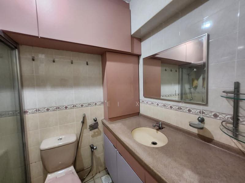 110B Punggol Field, 110B Punggol Field, Room Rental, 200 sqft, HDB Flat For Rent, by Ang Pei Xiong, 500244509 - Bathroom - PropertyGuru.com.sg