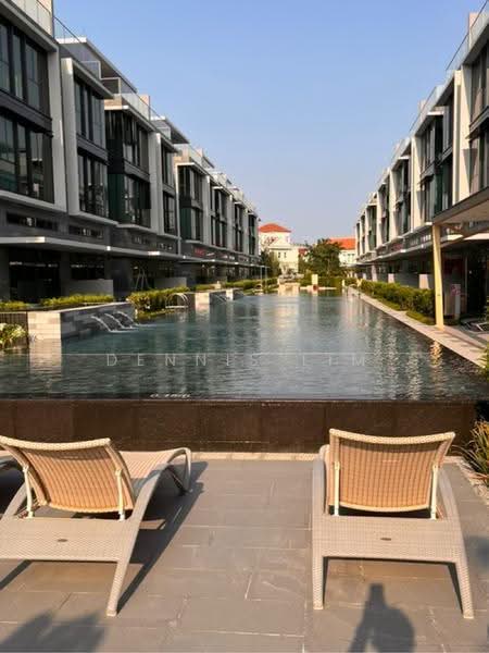 Belgravia Ace, 379 Belgravia Drive, 5 Bedrooms, 4,058 sqft, Cluster House For Sale, by Dennis Lim, 500244512 - PropertyGuru.com.sg