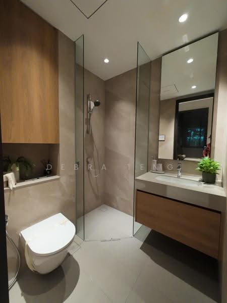 The Hillshore, 292 Pasir Panjang Rd, Buona Vista / West Coast / Clementi New Town, 2 Bedrooms, 829 sqft, Condominium For Sale, by Debra Teng, 500244522 - Bathroom - PropertyGuru.com.sg
