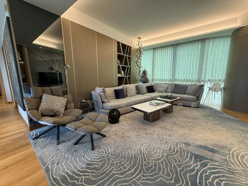 Alba, 8 Cairnhill Rise, 3 Bedrooms, 1,905 sqft, Condominium For Sale, by Dolly Chia 谢梅莉, 500244528 - Living Room - PropertyGuru.com.sg