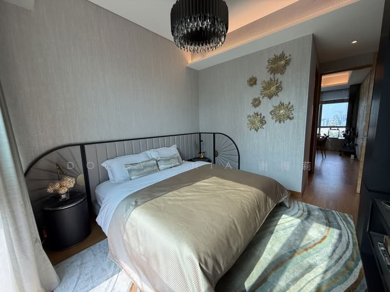 Alba, 8 Cairnhill Rise, 3 Bedrooms, 1,905 sqft, Condominium For Sale, by Dolly Chia 谢梅莉, 500244528 - Bedroom - PropertyGuru.com.sg