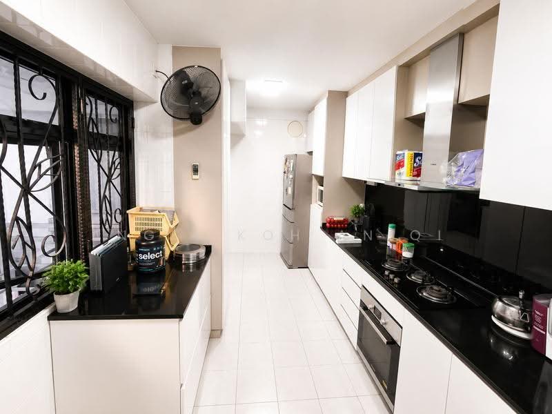 79B Toa Payoh Central, 79B Toa Payoh Central, 3 Bedrooms, 979 sqft, HDB Flat For Sale, by Angel Koh An Qi, 500244532 - Kitchen - PropertyGuru.com.sg