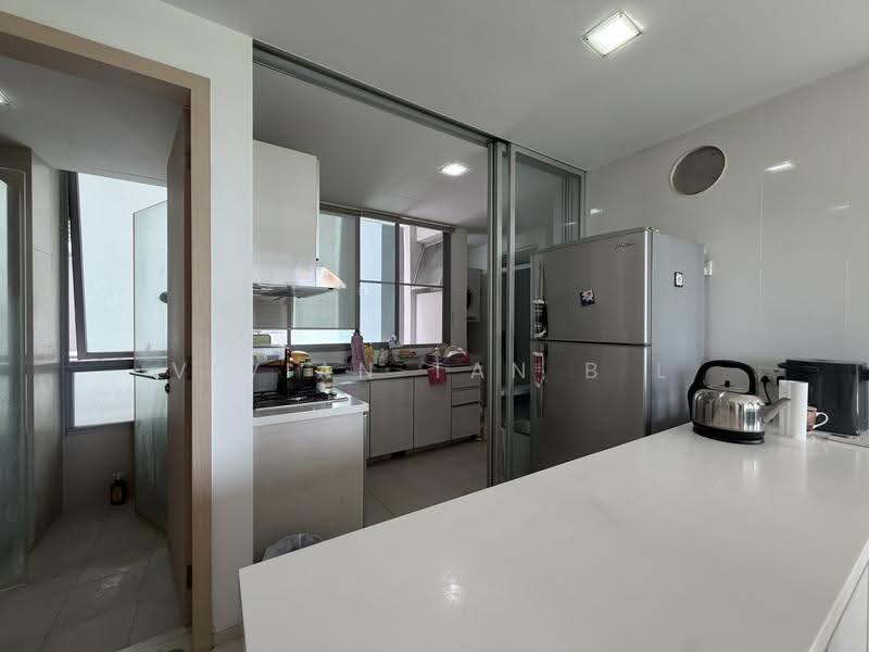 Botannia, 27 West Coast Park, 3 Bedrooms, 1,238 sqft, Condominium For Rent, by Vivian Tan B L, 500244540 - Kitchen - PropertyGuru.com.sg