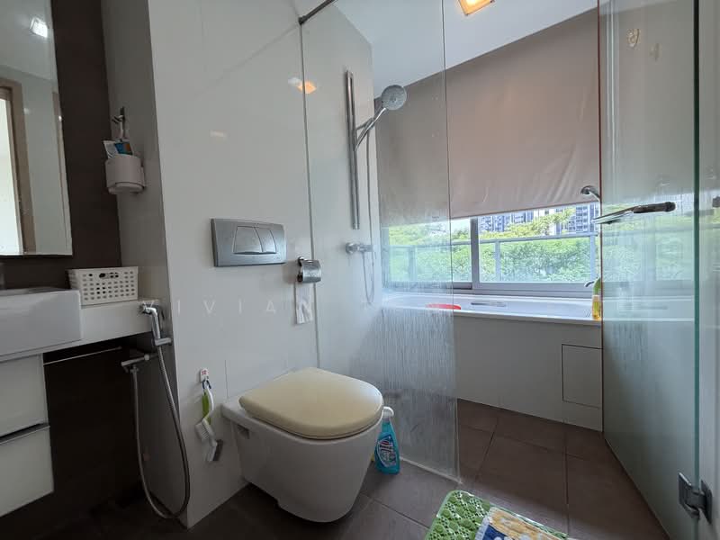 Botannia, 27 West Coast Park, 3 Bedrooms, 1,238 sqft, Condominium For Rent, by Vivian Tan B L, 500244540 - Bathroom - PropertyGuru.com.sg