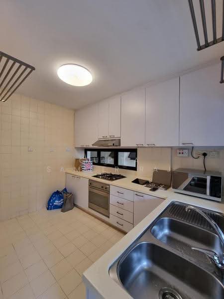 Point Loma, 30 Shelford Road, 4 Bedrooms, 3,262 sqft, Apartment For Rent, by Gupta Sameer Raj, 500244541 - Kitchen - PropertyGuru.com.sg