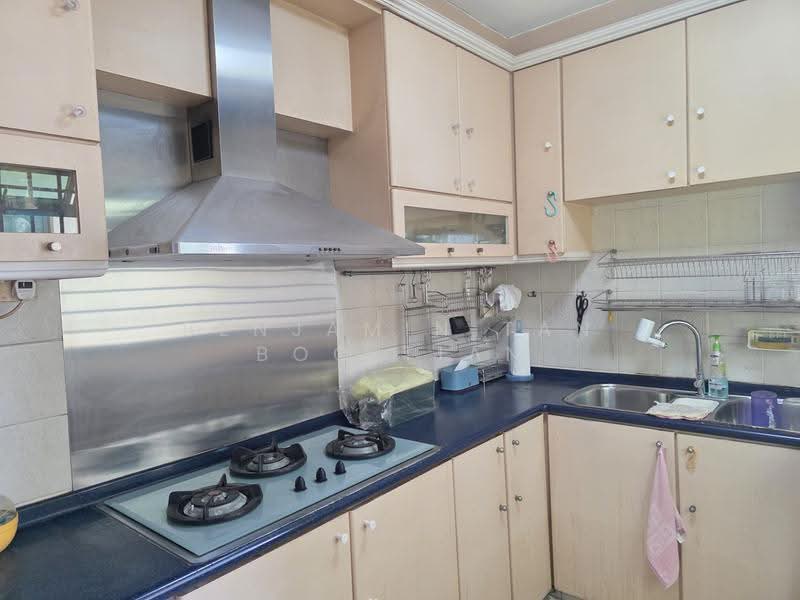 685C Woodlands Drive 73, 685C Woodlands Drive 73, 3 Bedrooms, 1,227 sqft, HDB Flat For Rent, by Benjamin Tan Boo Tian, 500244546 - Kitchen - PropertyGuru.com.sg