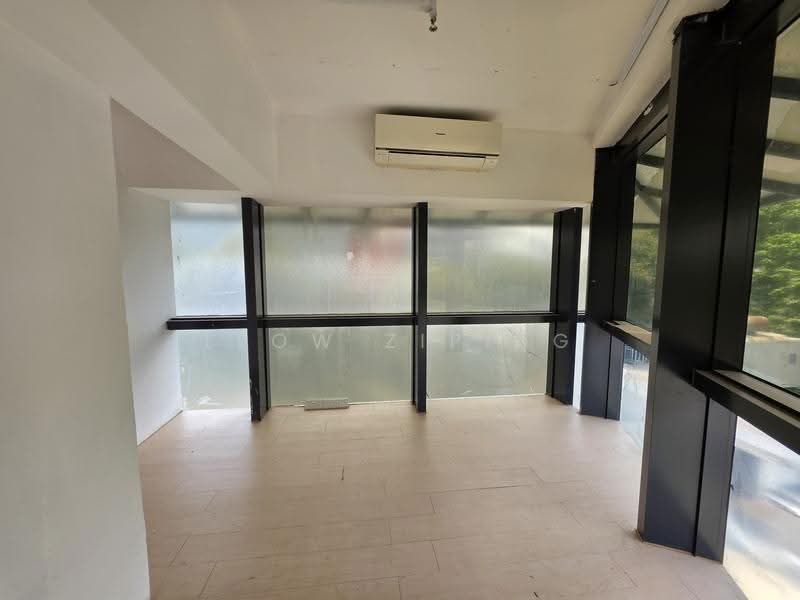 Oxley BizHub, 61 Ubi Road 1, 2,200 sqft, Light Industrial (B1) For Rent, by Leow Ziping, 500244551 - Interior - CommercialGuru.com.sg